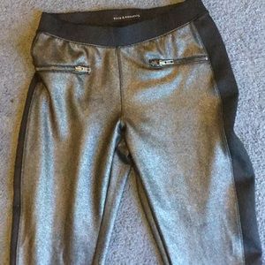 Rock Republic Black & Silver leggings